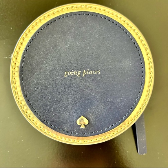 Kate Spade Expand Your Horizons around Coin Purse - Picture 3 of 17